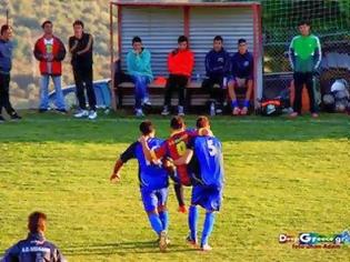 Φωτογραφία για Μαθήματα fair play σε ελληνικό γήπεδο