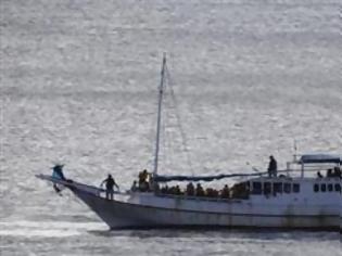 Φωτογραφία για Διασώθηκαν 53 παράνομοι μετανάστες στα ανοικτά των ακτών της Ανδαλουσίας