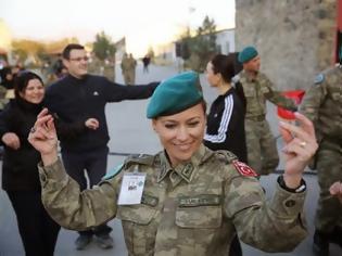 Φωτογραφία για Επιστράτευσαν Τουρκάλες τσιφτετελούδες για να διδάξουν Τουρκικά στο Αφγανιστάν !