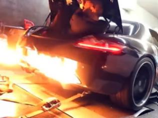 Φωτογραφία για Μία Mercedes-Benz SLS AMG 850 ίππων βγάζει φωτιές στο δυναμόμετρο [Video]