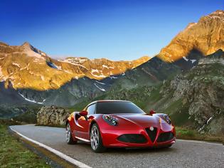 Φωτογραφία για Η Alfa Romeo 4C κερδίζει το «Auto Trophy 2013»