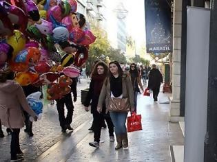 Φωτογραφία για ΑΠΟ ΤΙΣ 12 ΔΕΚΕΜΒΡΙΟΥ ΤΟ ΕΟΡΤΑΣΤΙΚΟ ΩΡΑΡΙΟ ΣΤΑ ΚΑΤΑΣΤΗΜΑΤΑ ΑΤΤΙΚΗΣ