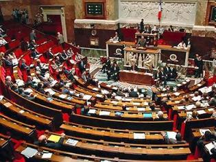 Φωτογραφία για Γαλλία: Υιοθετήθηκε από το κοινοβούλιο το νομοσχέδιο για την πορνεία