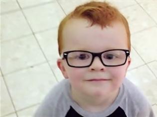 Φωτογραφία για Ο τετράχρονος που δεν ήθελε να φορέσει γυαλιά