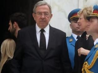 Φωτογραφία για Ο …τέως ετοιμάζει κόμμα για τον γιό του!