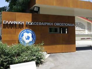 Φωτογραφία για Ελληνική Ποδοσφαιρική: ΟμοσπονδίαΤρεις πέφτουν, τρεις ανεβαίνουν