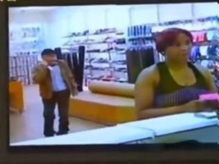 Φωτογραφία για Ένας δολοφόνος στο κατάστημα... [Video]