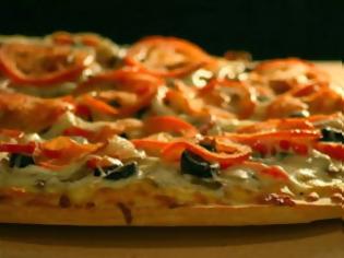 Φωτογραφία για To έξυπνο tip για σούπερ τραγανή σπιτική πίτσα