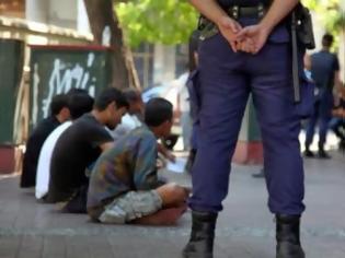 Φωτογραφία για Ξένιος Ζεύς: 18 συλλήψεις στο κέντρο της Αθήνας