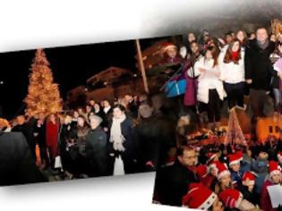 Φωτογραφία για Ολοφώτιστος ο δήμος Πυλαίας-Χορτιάτη Ανάψαμε τα Χριστουγεννιάτικα Δένδρα