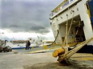 Φωτογραφία για Πάτρα: Κάποια πλοία δένουν στο παλαιό Λιμάνι, λόγω κατασκευής της 5ης νηοδόχου