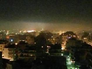 Φωτογραφία για «Πνίγηκε» στην αιθαλομίχλη το Αγρίνιο - Δείτε φωτο
