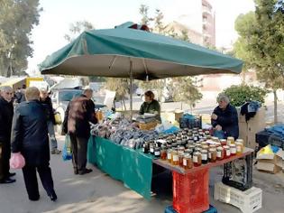 Φωτογραφία για Αυξημένη προσέλευση στην 9η διανομή προϊόντων χωρίς μεσάζοντες