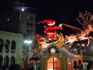 Φωτογραφία για Πάτρα: Σχεδόν έτοιμο το εντυπωσιακό Χριστουγεννιάτικο χωριό στην πλατεία Γεωργίου – Δείτε φωτο