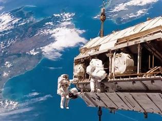 Φωτογραφία για Συνεχίζονται οι επισκευές στον Διεθνή Διαστημικό Σταθμό