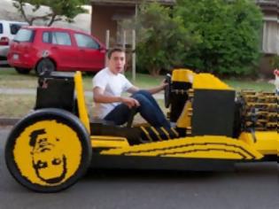 Φωτογραφία για Aυτοκίνητο κατασκευασμένο από Lego κινείται με αέρα και πιάνει 32 km/h