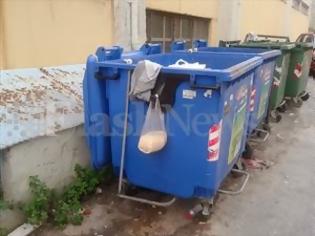 Φωτογραφία για Ένα συγκλονιστικό μήνυμα αγάπης σε ένα κάδο σκουπιδιών στην Κρήτη