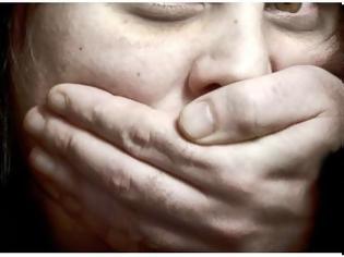 Φωτογραφία για Συνελήφθη νεαρός Κρητικός για τον κτηνώδη βιασμό ηλικιωμένης