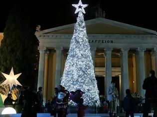 Φωτογραφία για «ΘΛΙΜΜΕΝΑ ΧΡΙΣΤΟΥΓΕΝΝΑ ΣΤΗΝ ΕΛΛΑΔΑ»