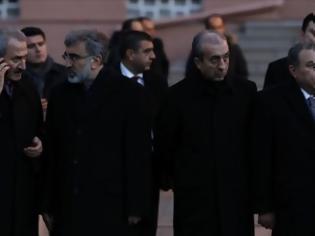 Φωτογραφία για Τουρκία: Παραιτήθηκαν οι υπουργοί Οικονομίας και Εσωτερικών