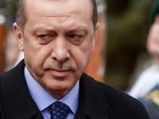 Φωτογραφία για Πολιτικός σεισμός στην Τουρκία! Κόλαφος ο εισαγγελέας κατά του Ερντογάν - Τα τουρκικά μέσα μιλούν για σύλληψη του γιου του πρωθυπουργού