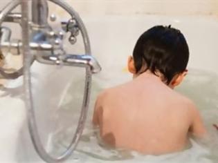 Φωτογραφία για Υγεία: Το ζεστό μπάνιο «απαλύνει» τα συμπτώματα του αυτισμού