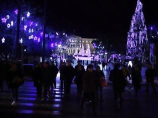 Φωτογραφία για Λευκή νύχτα με ανοιχτά καταστήματα μέχρι τις 11 το βράδυ στην Αθήνα