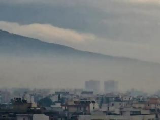Φωτογραφία για Πάτρα: Η βροχή παρέσυρε την αιθαλομίχλη