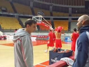 Φωτογραφία για ΑΠΟ ΤΟ ΑΕΡΟΔΡΟΜΙΟ ΣΤΟ ΣΕΦ Ο ΚΟΛΙΝΣ!