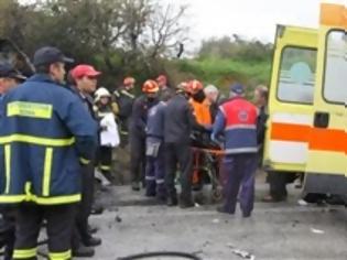 Φωτογραφία για Θανατηφόρα τροχαία σε Ηλεία και Αιτωλοακαρνανία