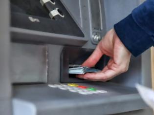 Φωτογραφία για Hackers κλέβουν χρήματα από ATM με χρήση USB sticks