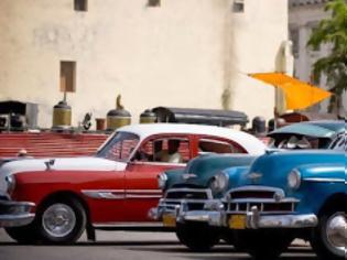 Φωτογραφία για Κούβα: «Έξαλλοι» οι πολίτες με τις τιμές των νέων αυτοκινήτων - Mέχρι και τα 200.000 δολάρια για ένα Peugeot