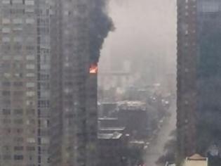 Φωτογραφία για Φωτιά σε ουρανοξύστη στη Νέας Υόρκη