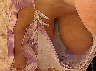 Φωτογραφία για Χυτά ενδύματα χωρίς στηθόδεσμο επιτάσσει φέτος η αδυσώπητη γυναικεία μόδα [εικόνες]