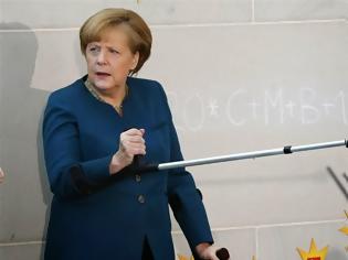Φωτογραφία για Γερμανικά ΜΜΕ: Παραλήρημα για τις... φθηνές πατερίτσες της Μέρκελ