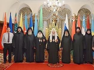 Φωτογραφία για 4100 - Συνάντηση του Αγιοπαυλίτη Ηγούμενου Παρθένιου με τον Πατριάρχη Μόσχας