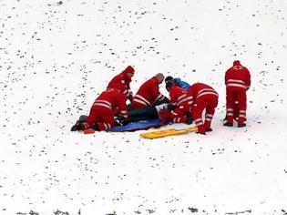 Φωτογραφία για Σοκαριστικό ατύχημα στο Παγκόσμιο Κύπελλο σκι! (vid)