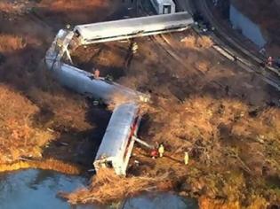 Φωτογραφία για ΗΠΑ: Ζημιές 9 εκ. δολαρίων προκάλεσε ο εκτροχιασμός τρένου
