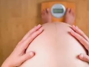 Φωτογραφία για Πόσα κιλά επιτρέπεται να πάρεις στην εγκυμοσύνη;