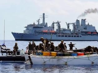 Φωτογραφία για Κατάληψη πλοίου από πειρατές στην Ερυθρά Θάλασσα