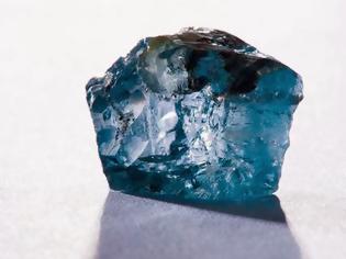 Φωτογραφία για Σπάνιο μπλε διαμάντι 29,6 καρατίων