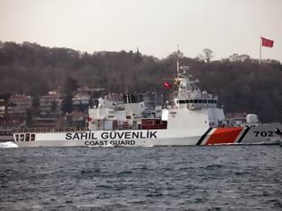 Φωτογραφία για Tουρκικά πολεμικά & υποβρύχια περνούν τα στενά του Βοσπόρου!