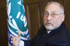 Γιόζεφ Στίγκλιτς: Απαραίτητο ένα ευρωπαϊκό υπουργείο οικονομικών