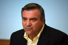 ΚΑΣΤΑΝΙΔΗΣ: ''ΠΡΟΣΠΟΙΟΥΝΤΑΙ ΤΟΥΣ ΕΚΠΛΗΚΤΟΥΣ''
