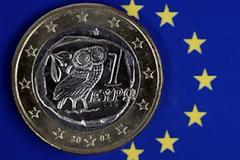 Ύφεση 4,7% και αρνητικό πληθωρισμό προβλέπει το ΔΝΤ για την Ελλάδα