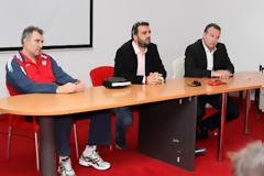 «ΤΟΝ ΚΑΛΥΤΕΡΟ ΜΑΣ ΕΑΥΤΟ ΓΙΑ ΤΗ ΦΑΝΕΛΑ ΤΟΥ ΟΛΥΜΠΙΑΚΟΥ»