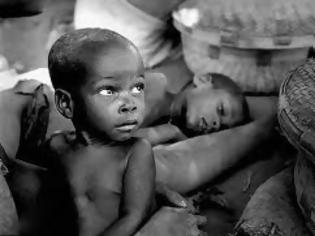 Φωτογραφία για Ομογενείς στο πλευρό των παιδιών της Αφρικής