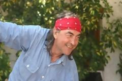 Σήμερα έφυγε ο Μητροπάνος, ακριβώς ένα χρόνο πριν ο Γιγαντας Παπάζογλου ( Video )