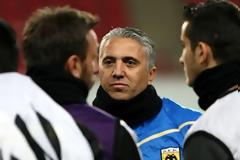 Με τέσσερις απουσίες και χωρίς Γκούντγιονσεν
