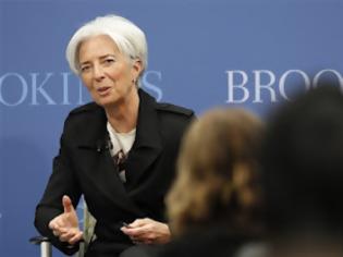 Φωτογραφία για Κρ. Λαγκάρντ: Χρειάζεται ευρωπαϊκή Αρχή για την επανακεφαλαιοποίηση των τραπεζών